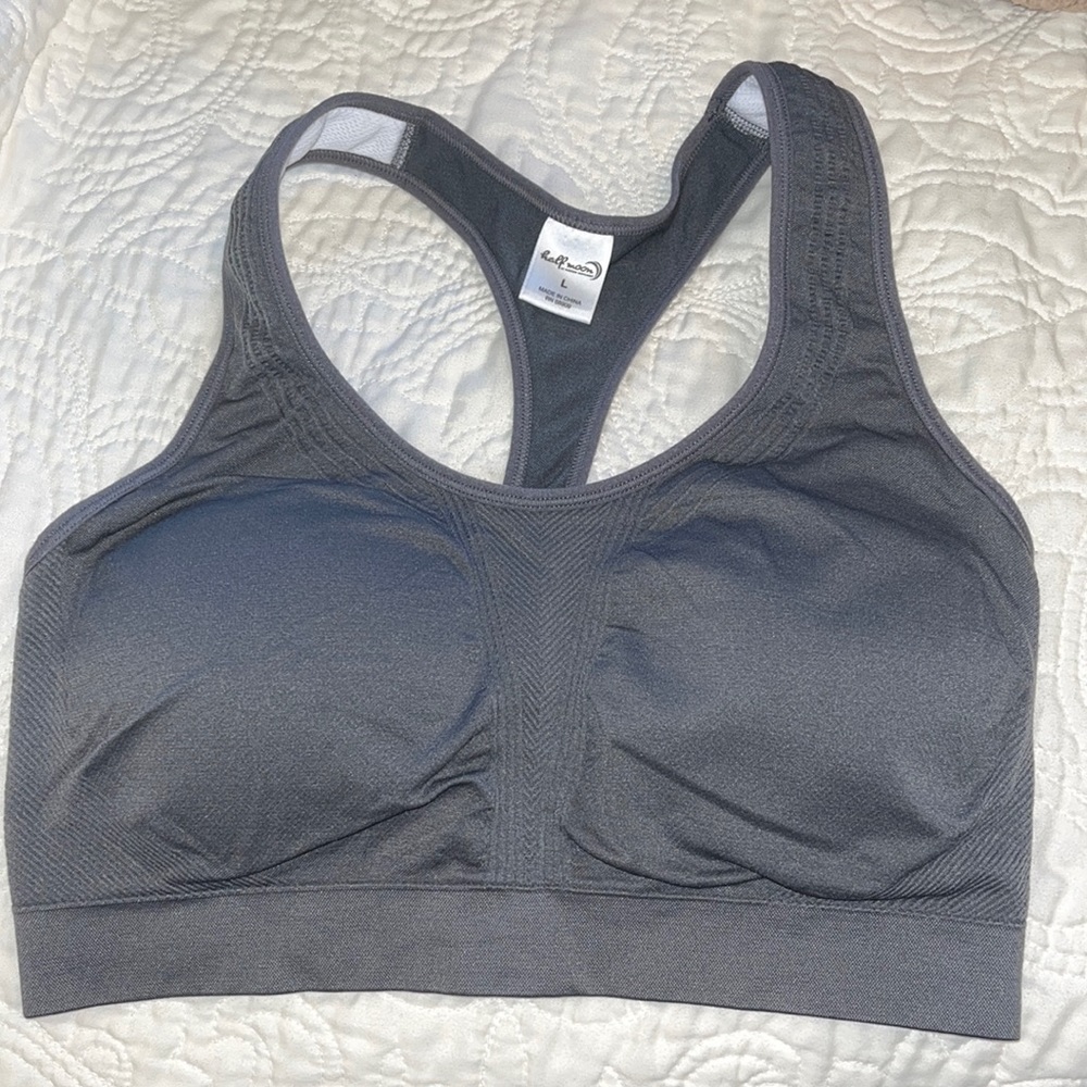 Sports bra